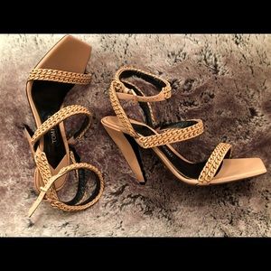 Tom Ford Chain Strappy 105mm Sandals - Beige